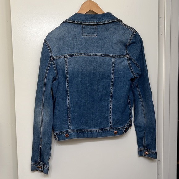 Forever 21 Jean Jacket. Size S - Picture 7 of 9
